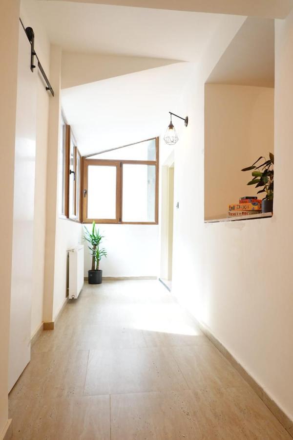 The Industrique Home - 3 Bedroom Apartment Timişoara Eksteriør billede